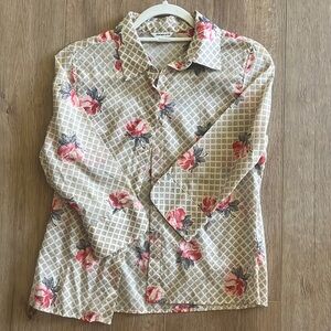 Vintage 3/4 sleeve rose button down